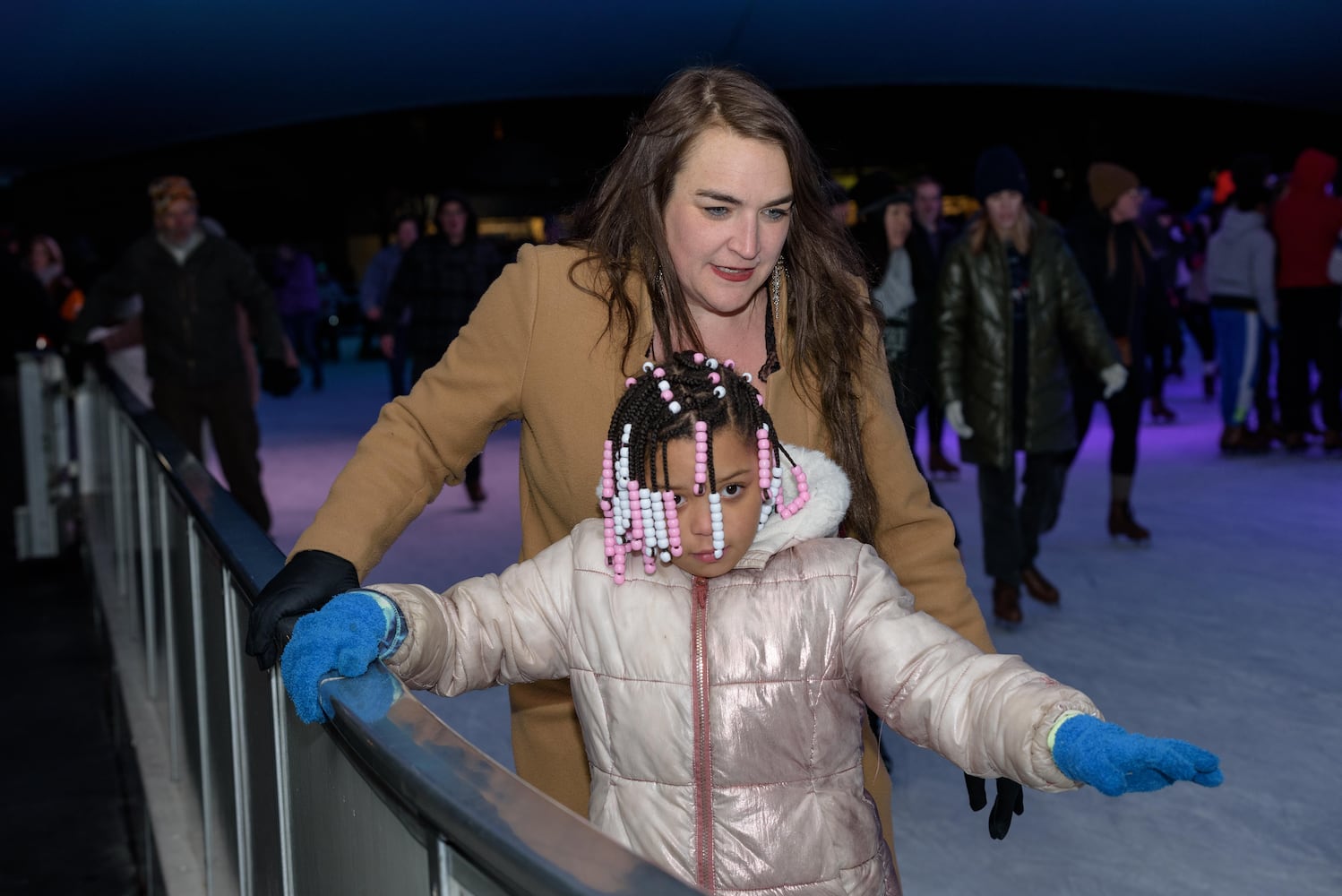 PHOTOS: Did we spot you ice skating during '90s Night at RiverScape MetroPark?