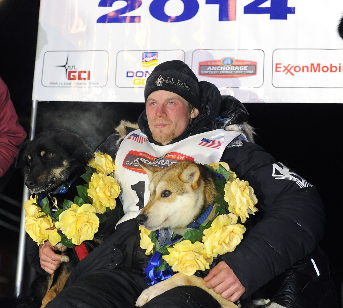 News hounds (3/13/2014)