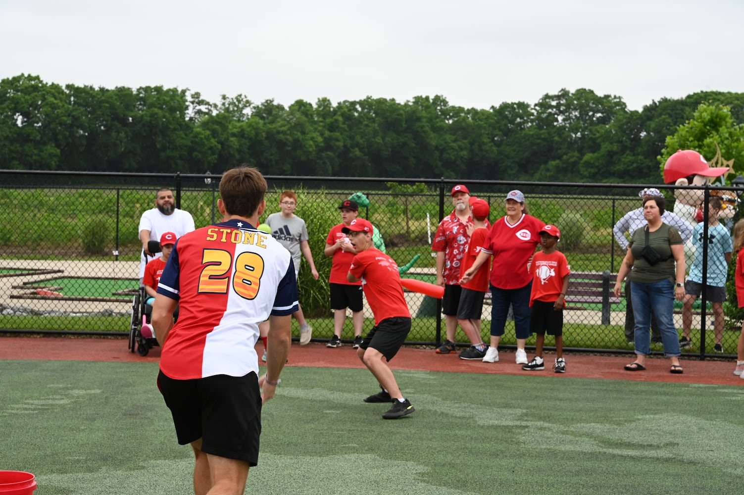 Savannah Bananas make a surprise visit to Nuxhall Miracle League in Fairfield