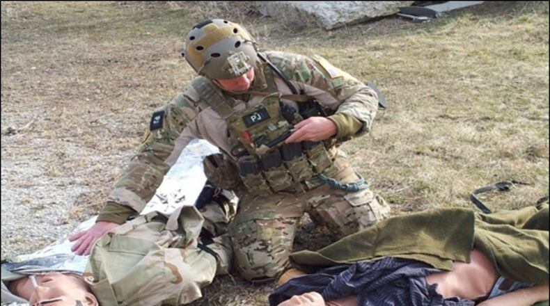 A pararescue jumper from the 123rd Special Tactics Squadron uses BATDOK in a mass casualty training exercise. (Courtesy photo/711th Human Performance Wing, Human Effectiveness Directorate)