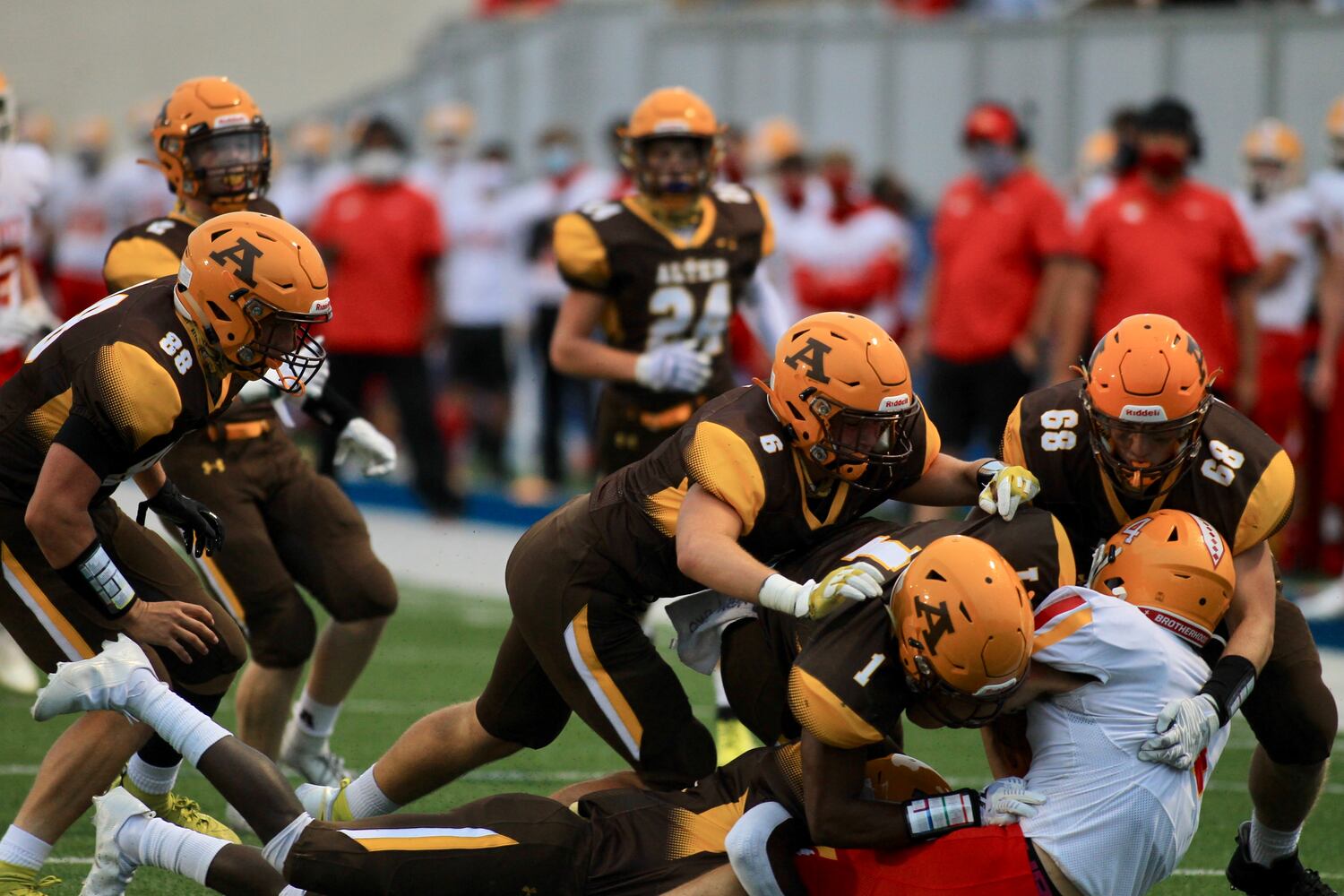 Photos: Alter vs. Fenwick