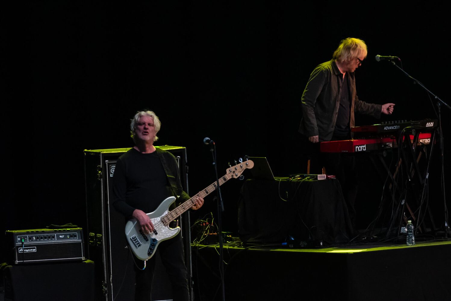 PHOTOS: Belinda Carlisle & M. Ross Perkins Live at Rose Music Center