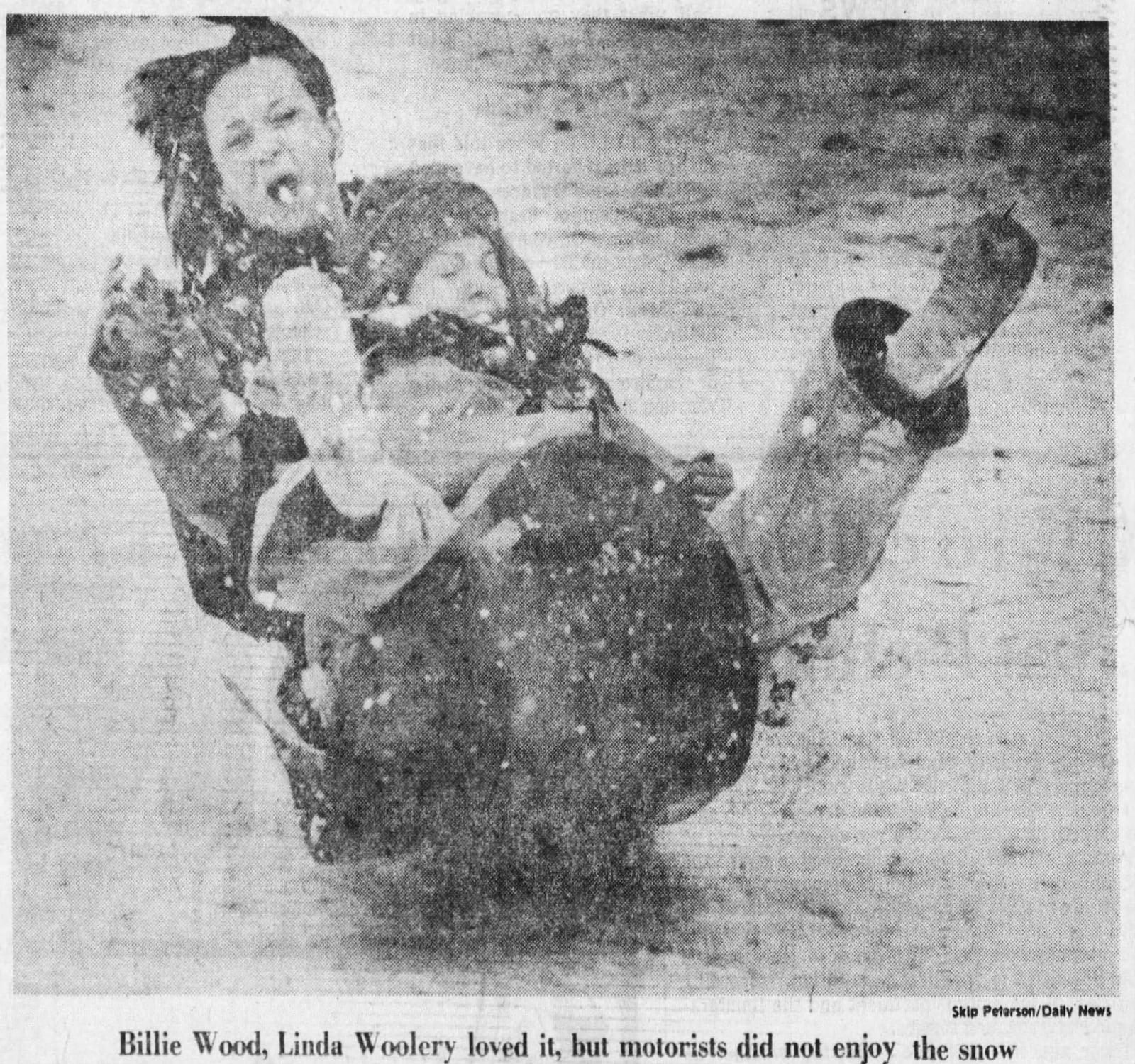 Three to five inches of snow in the Miami Valley shut down most schools, including Dayton city schools, but there were surprisingly few personal injury accidents. DAYTON DAILY NEWS ARCHIVES