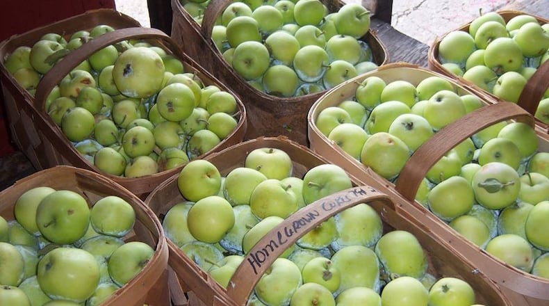 There's no shortage of apple-related treats available for purchase at Hidden Valley Fruit Farm. (Source: Facebook)