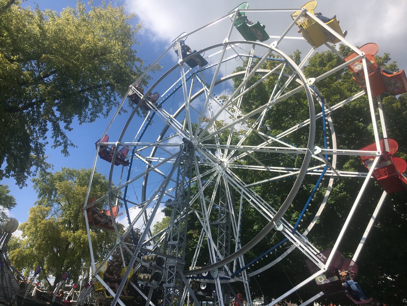 Stricker's Grove amusement park opens for Labor Day