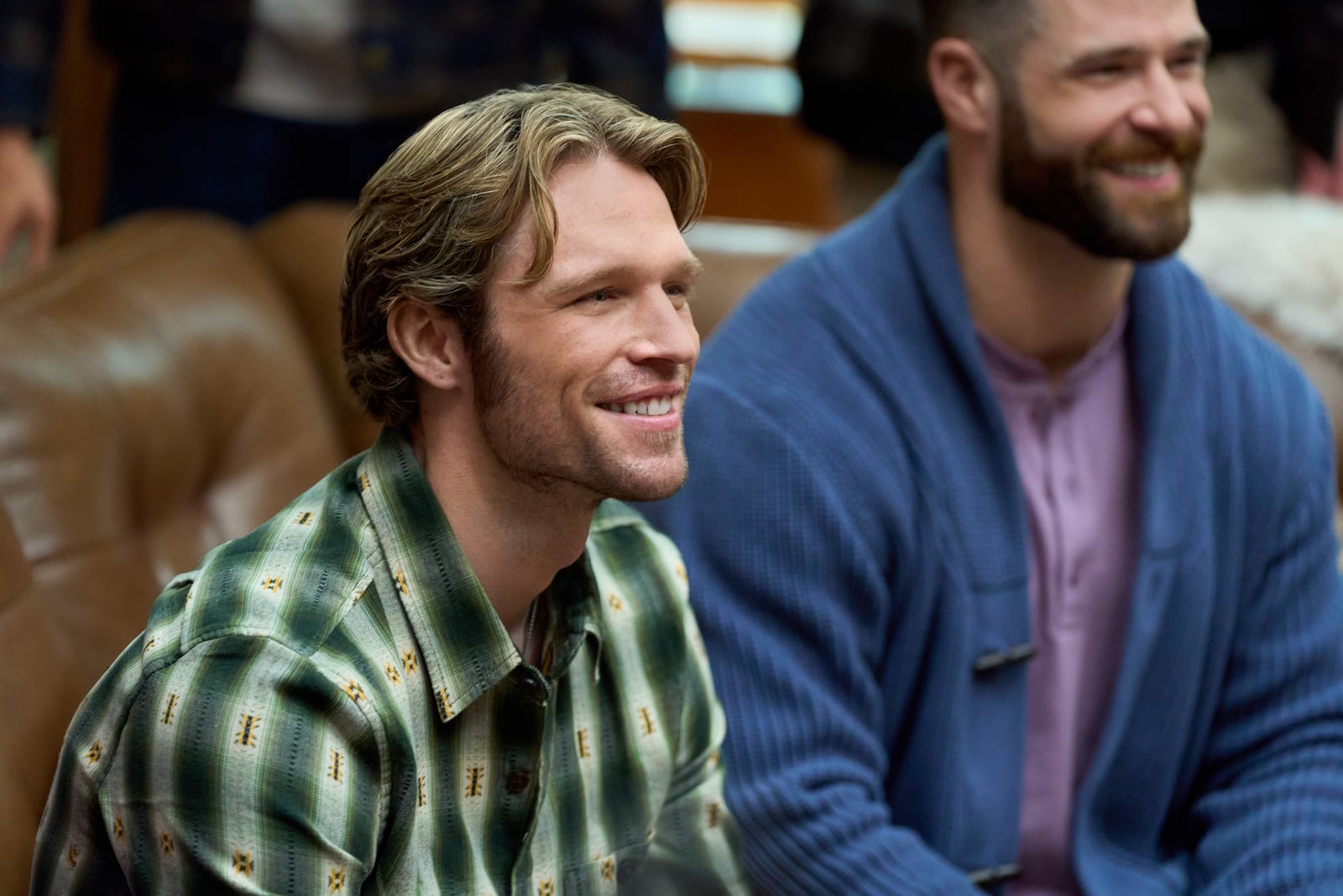 Host Jonathan Bennett and judge Melissa Peterman kick off the hunt for Hallmark’s next leading man as 10 new hunks reinvent Santa, then brave a ski-slope meet-cute with Janel Parrish- where spills steal the scene.  Photo: Logan Shephard, Jake Schum  Credit: ©2025 Hallmark Media/Photographer: Kim Nunneley