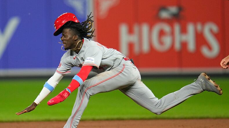 Cincinnati Reds' Elly De La Cruz steals second base against the Baltimore Orioles in the ninth inning of a baseball game, Wednesday, June 28, 2023, in Baltimore. The Reds won 11-7 in 10 innings. (AP Photo/Julio Cortez)