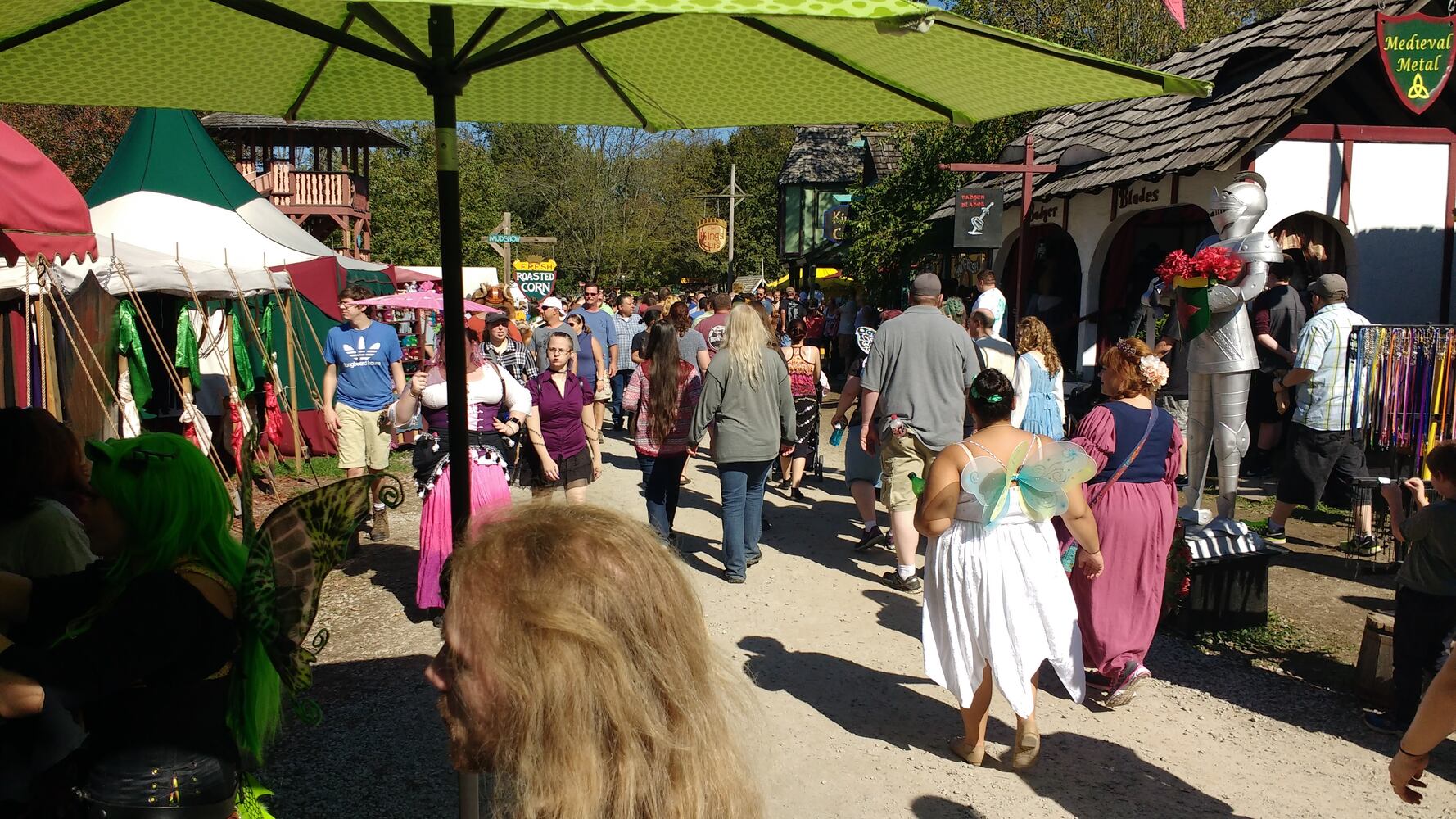 PHOTOS: Check out these AMAZING costumes from Ohio Ren Fest’s fantasy weekend