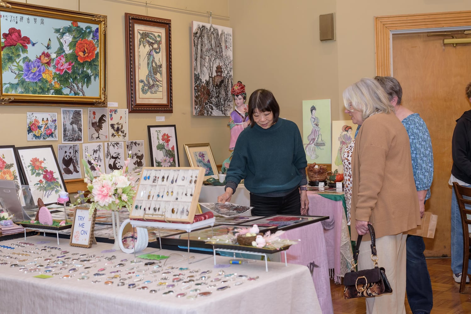 PHOTOS: 2026 Early Bird Market at The Dayton Woman's Club