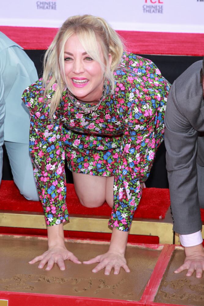 Photos: The Big Bang Theory Cast holds series finale party