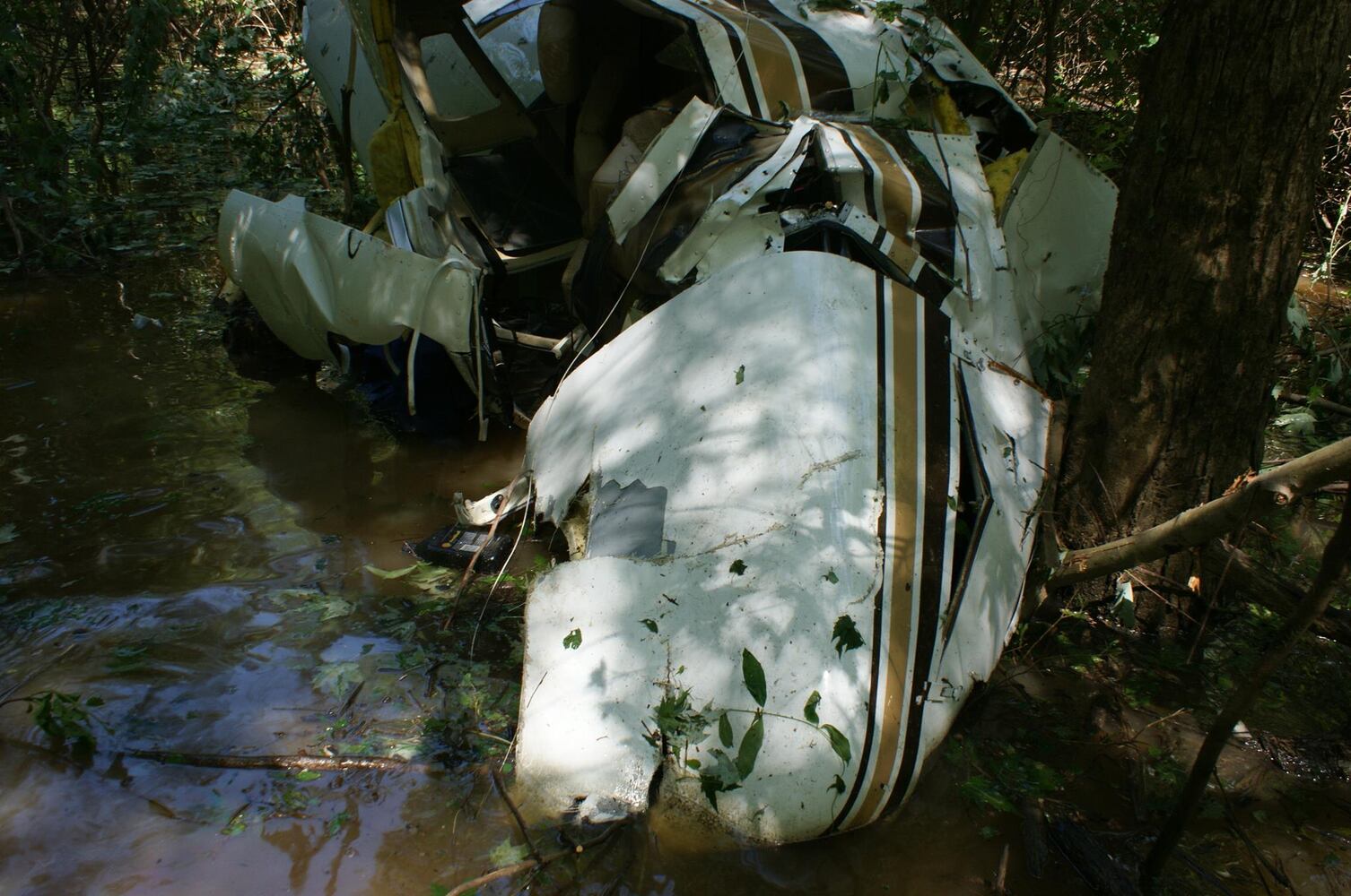 Xenia man crashes plane in Tennessee