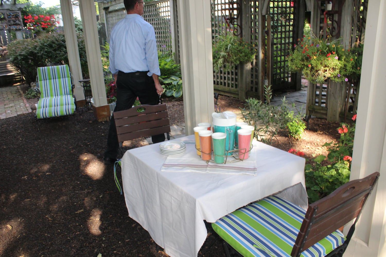 Tobin Denney's spectacular, not so secret St. Anne's garden
