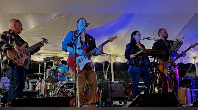 Sadbox's three-song EP "Everything's A Shame" explores social media, abandoned cats and the impermanence of life through erratic and weirdo rock songwriting. CONTRIBUTED/JENNIFER TAYLOR