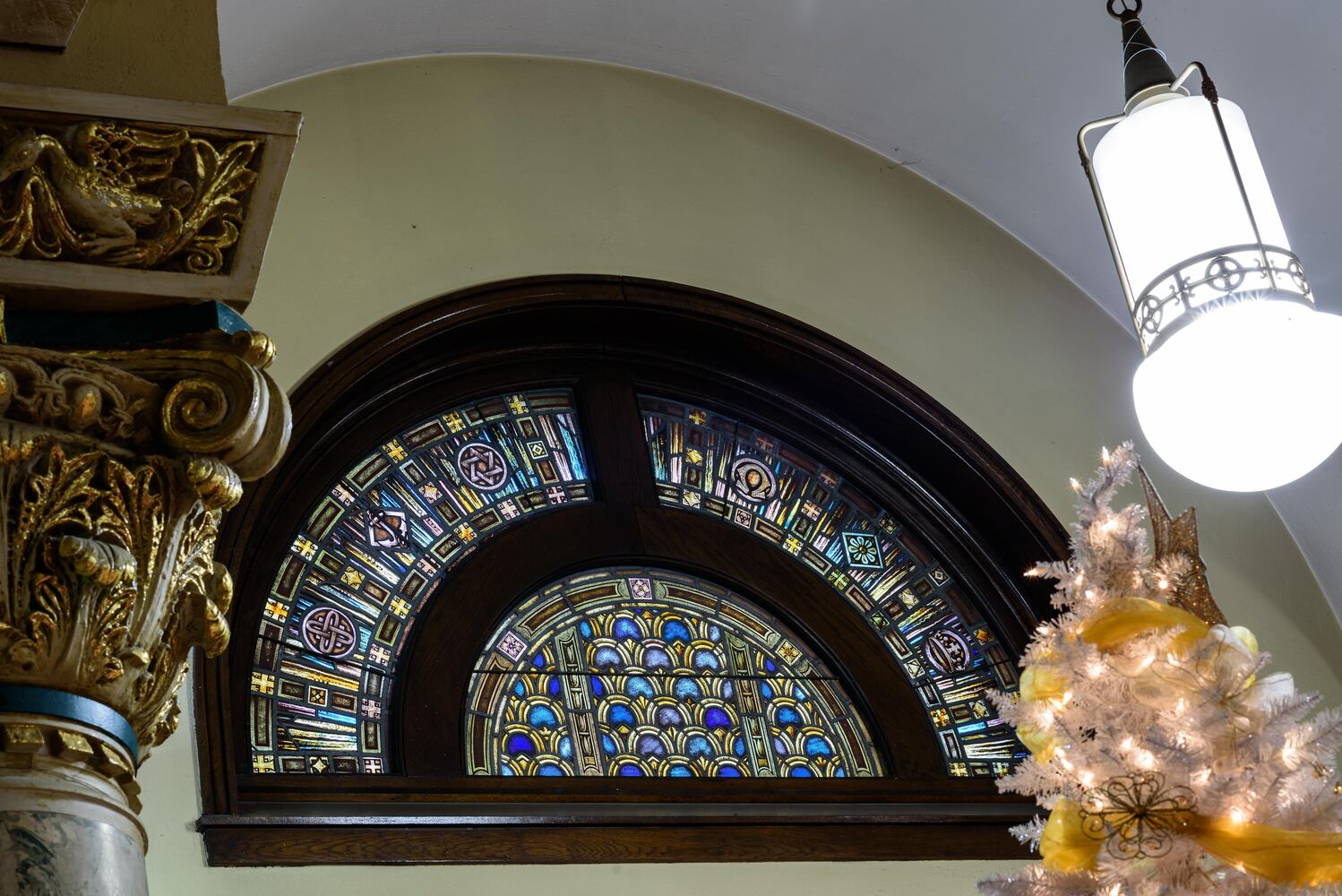 PHOTOS: Christmas Eve morning at St. Joseph Catholic Church in downtown Dayton