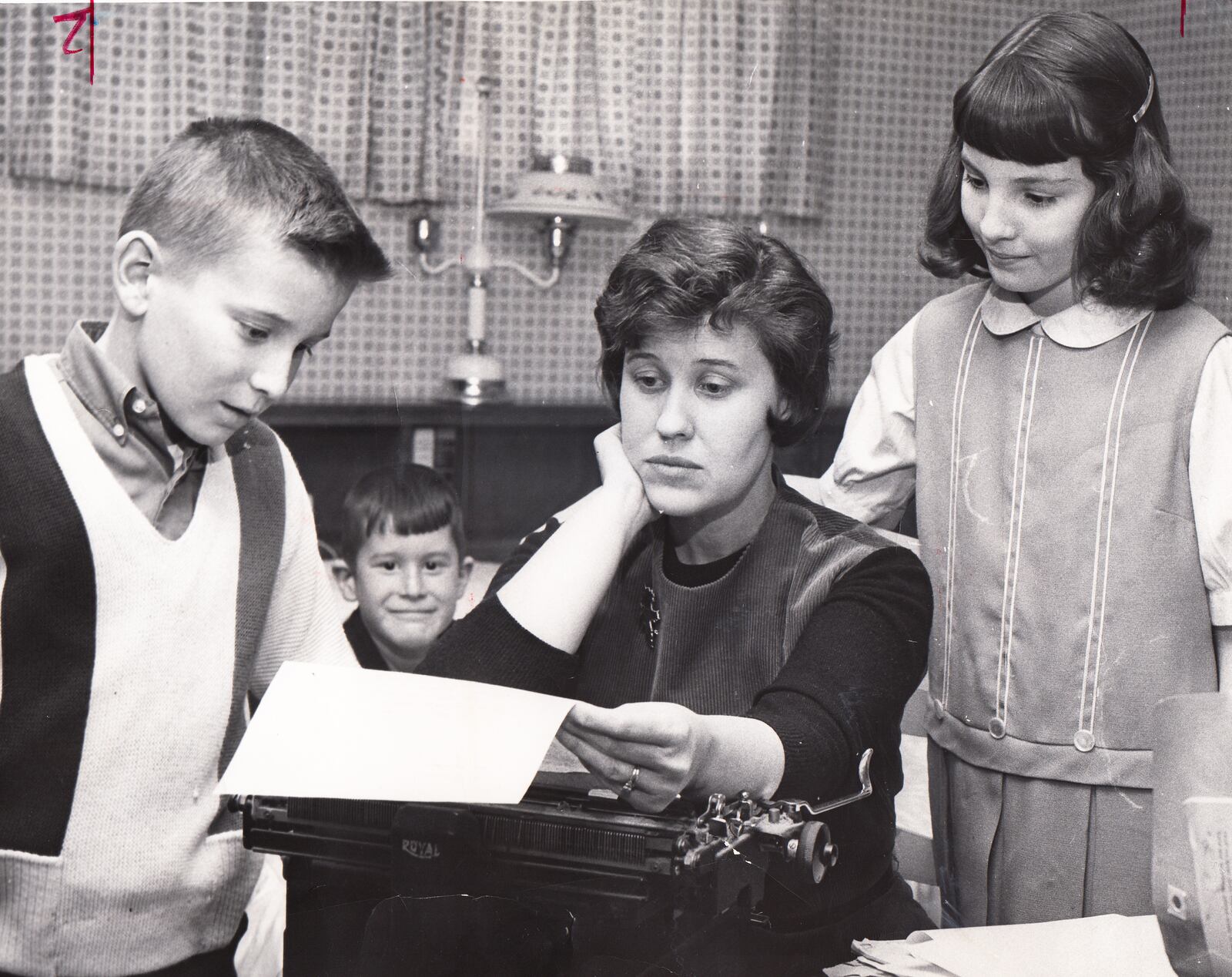Erma Bombeck at home with her kids, from left to right, Andy, Matt and Betsy. (Wright State University archives)