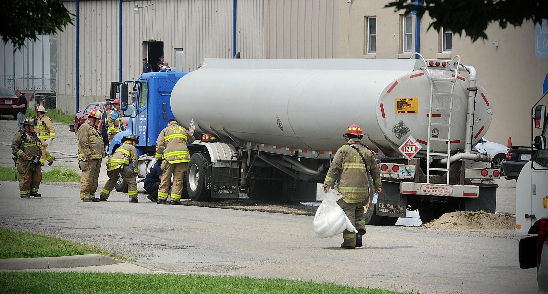 Gasoline truck leaking gas