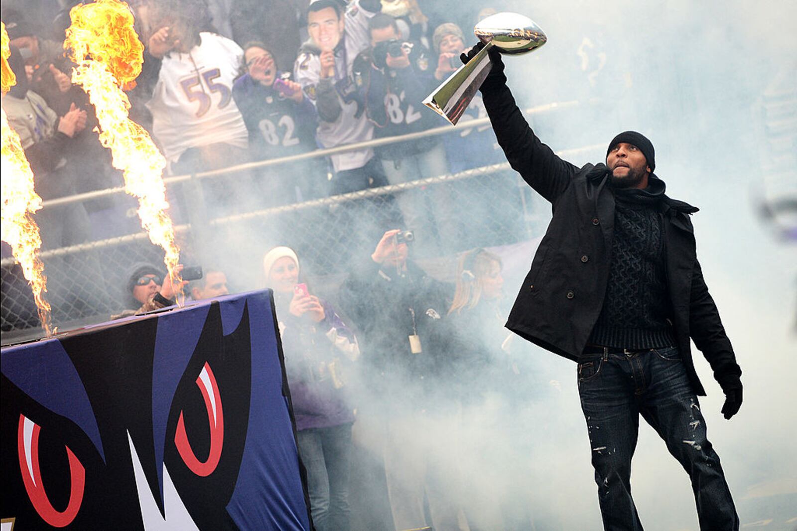 BALTIMORE, MD - FEBRUARY 05: Linebacker Ray Lewis #52 of the Baltimore Ravens celebrates with The Vince Lombardi Trophy as he and teammates celebrate during their Super Bowl XLVII victory parade at M&T Bank Stadium on February 5, 2013 in Baltimore, Maryland. The Baltimore Ravens captured their second Super Bowl title by defeating the San Francisco 49ers. (Photo by Patrick Smith/Getty Images)