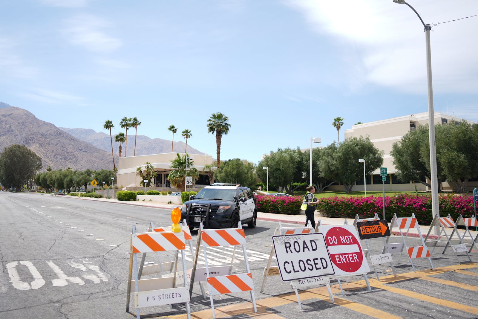A road is closed near the site of an explosion Saturday, May 17, 2025, in Palm Springs, Calif. (AP Photo/Eric Thayer)