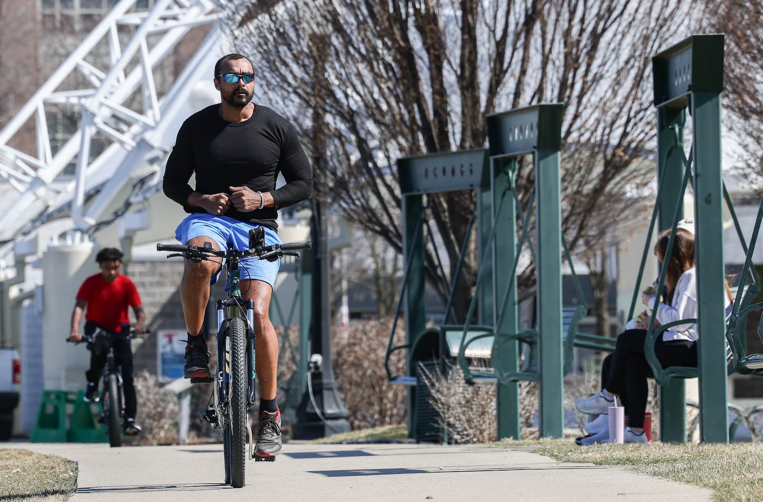 Standalone bicyclists RiverScape MetroPark