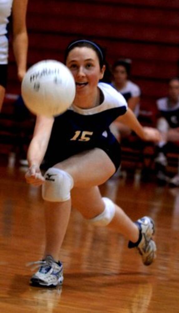 Middletown vs. Loveland volleyball