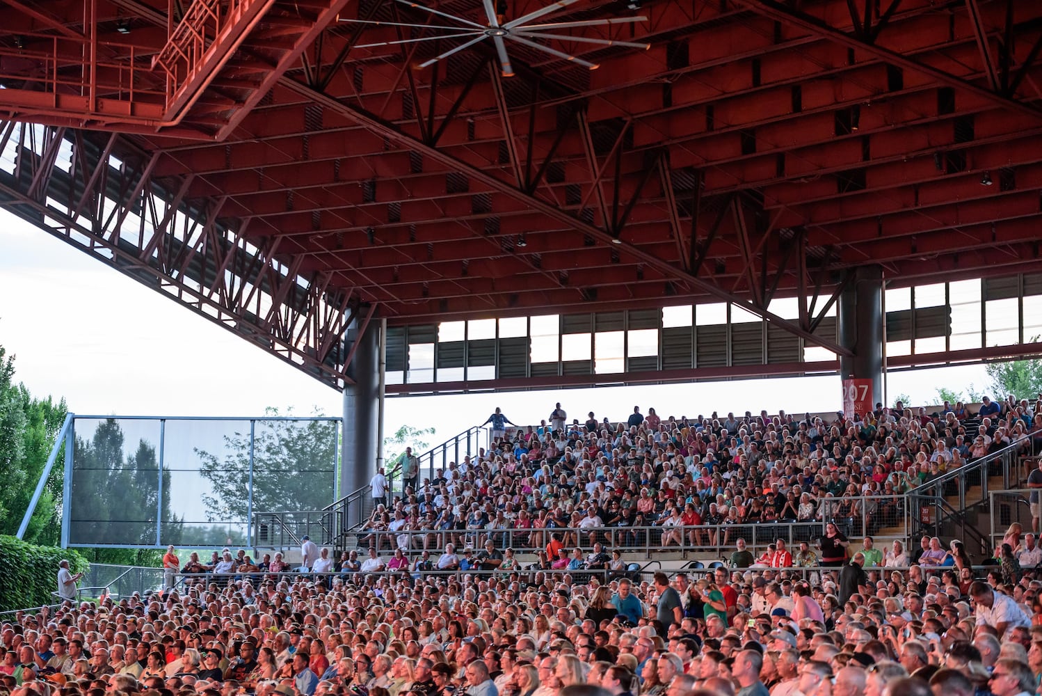 PHOTOS: Chicago live at Rose Music Center