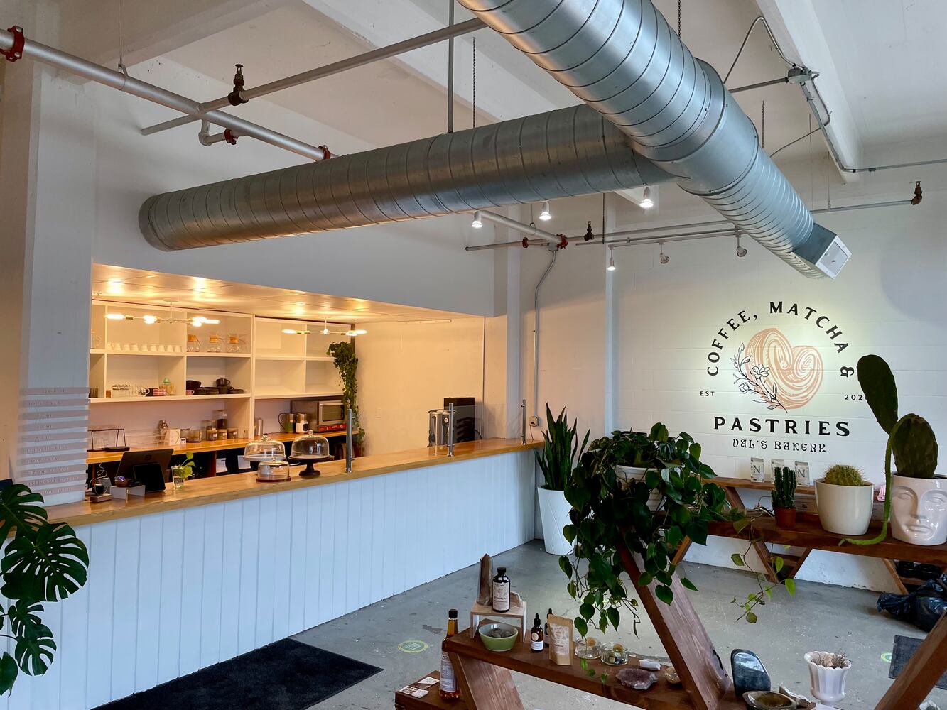 Val’s Bakery
