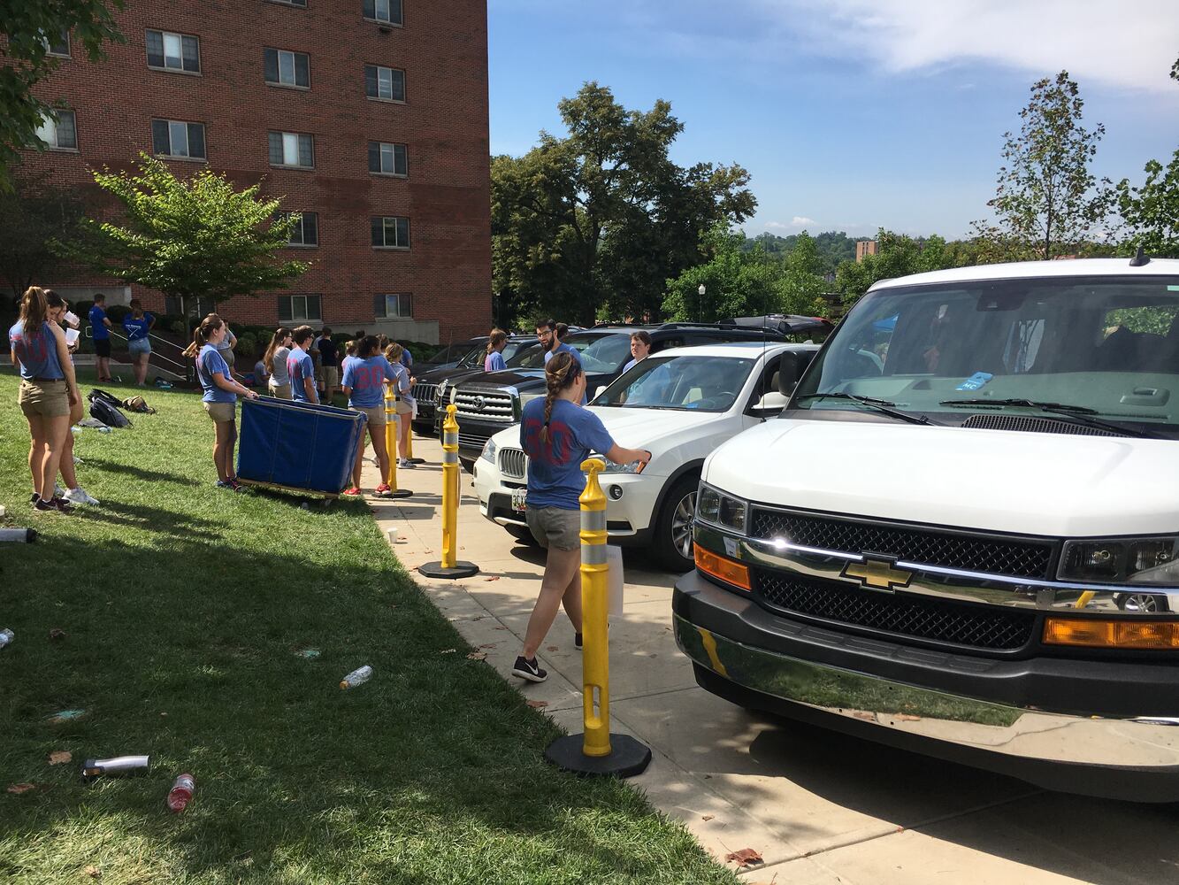 PHOTOS: More than 2K freshmen arrive at UD