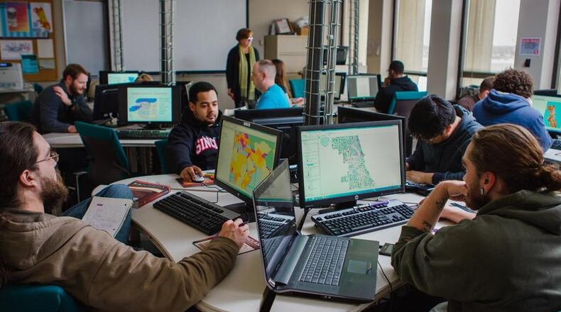 The US-Japan Collaborative Online International Learning Initiative (COIL) launched this fall term at Sinclair Community College with nearly 80 students enrolled in the program.