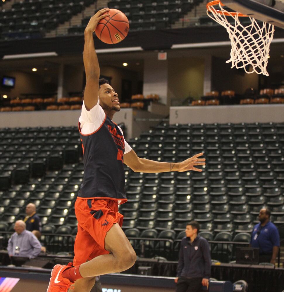 Photos: Dayton Flyers practice in Indianapolis
