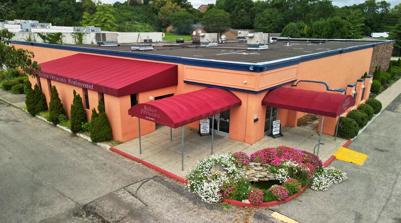 Fairfield Police, along with ICE and the Butler County Sheriff's Office, arrested 34 people during an operation at Sabor Peruano Night Club, 7245 Dixie Highway, on Saturday, Aug. 16, 2025. Five additional people were arrested during traffic stops. Pictured is Sabor Peruano on Thursday afternoon, Aug. 21, 2025. NICK GRAHAM/STAFF