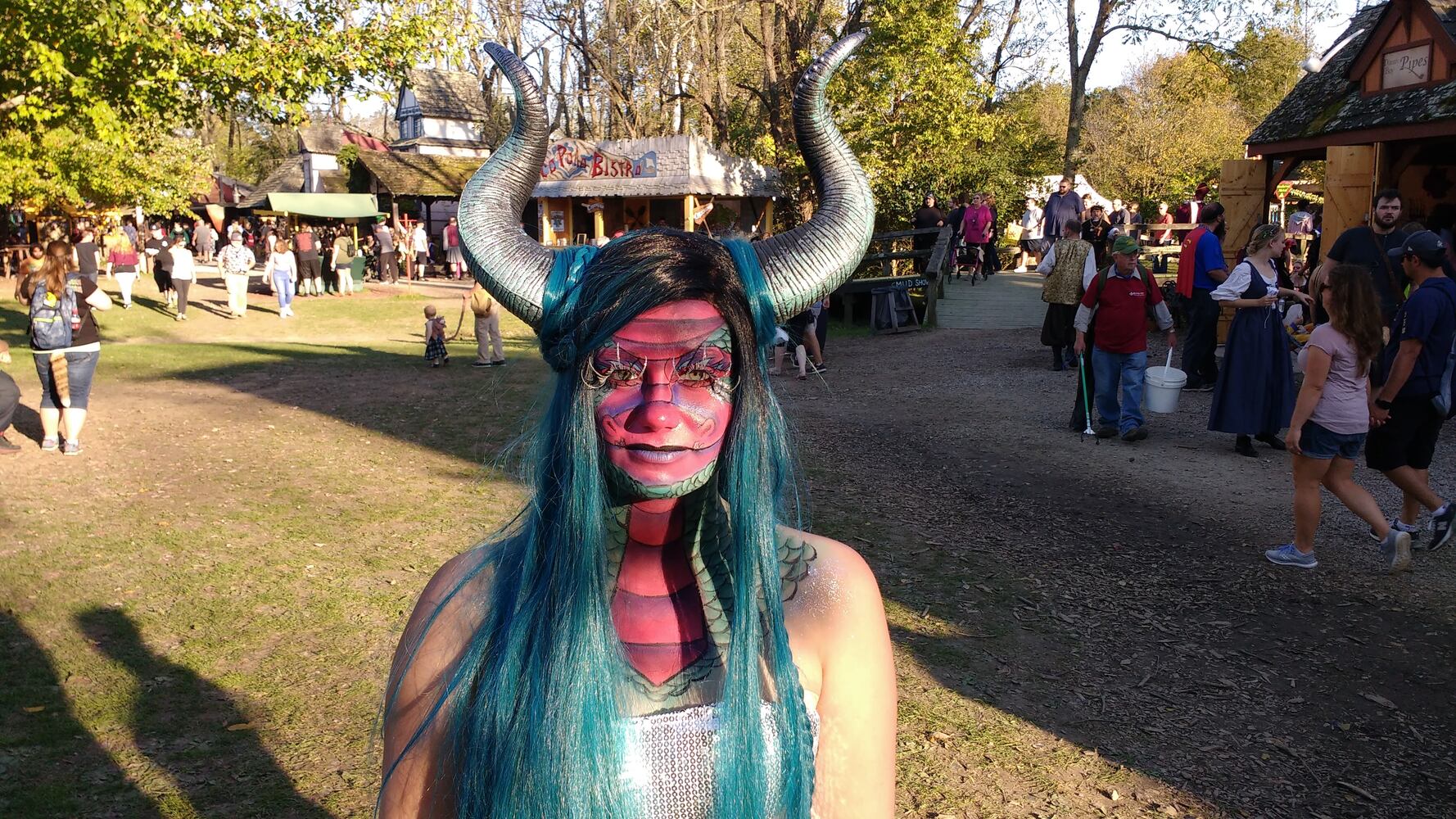 PHOTOS: Check out these AMAZING costumes from Ohio Ren Fest’s fantasy weekend