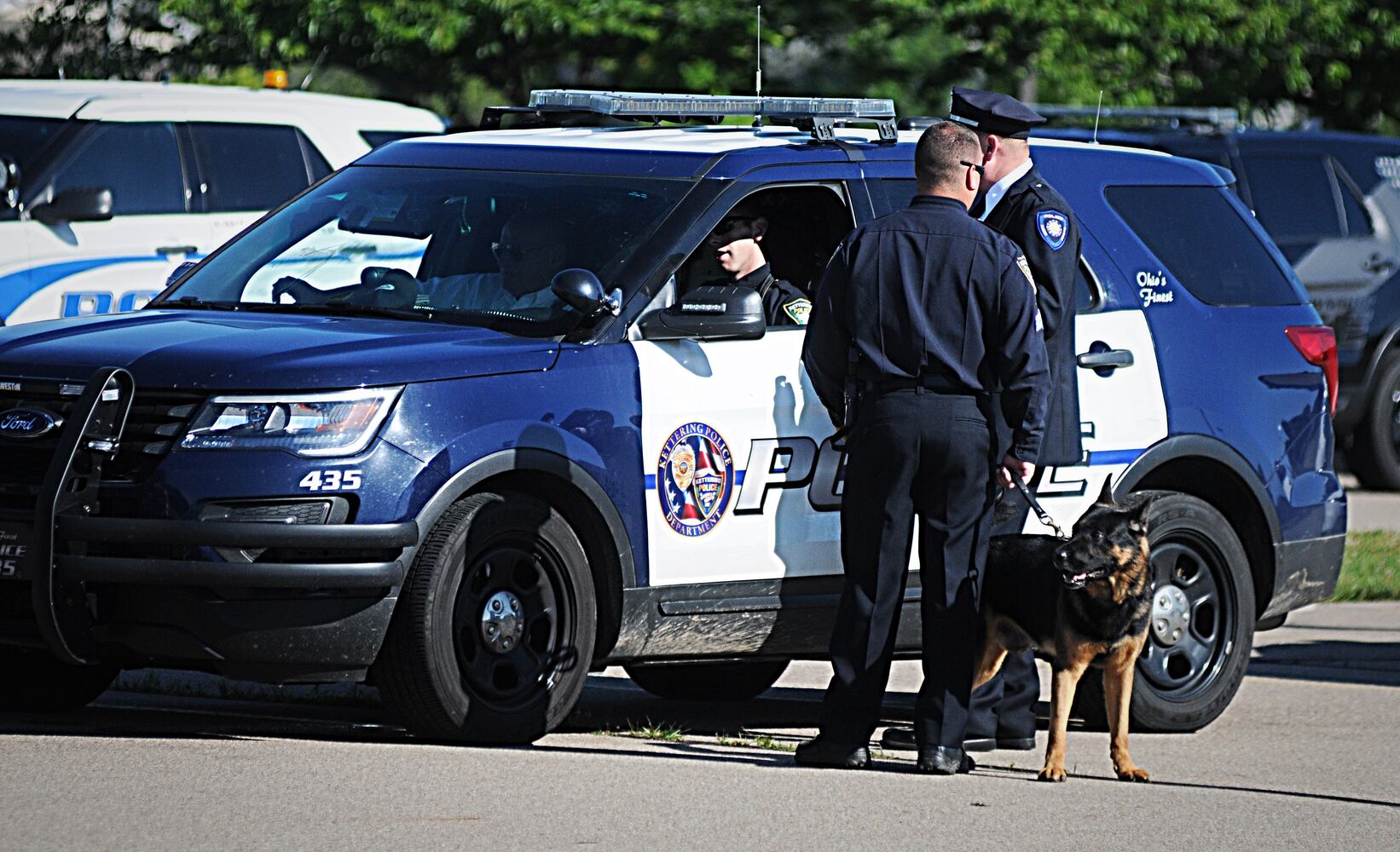Law-enforcement showing respect for fallen officer