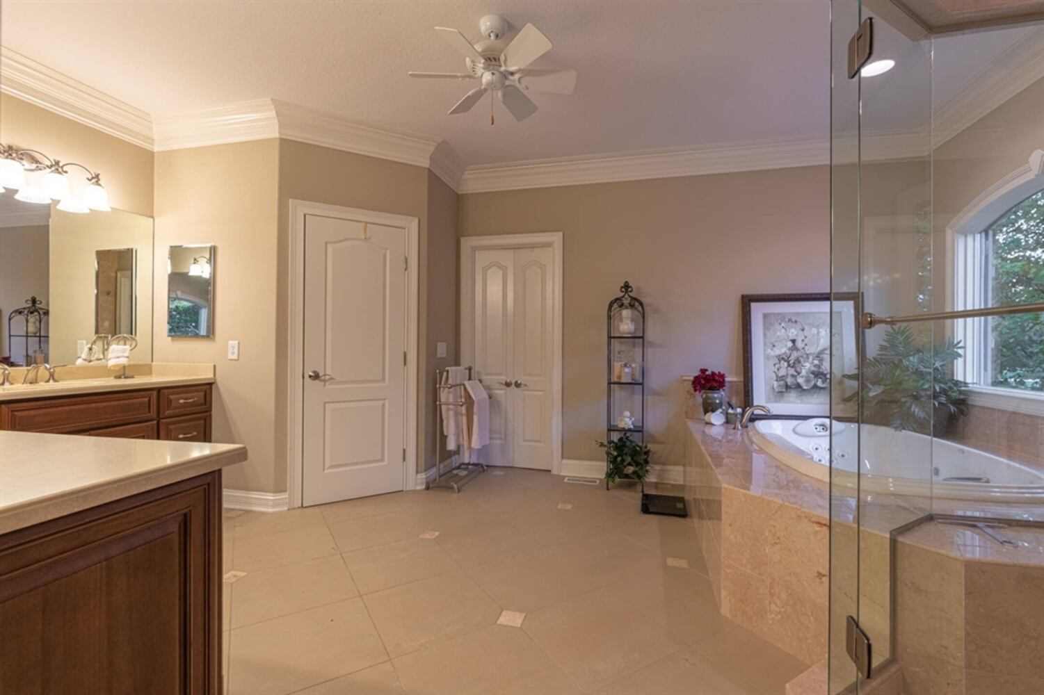 PHOTOS: Luxury home in Springboro