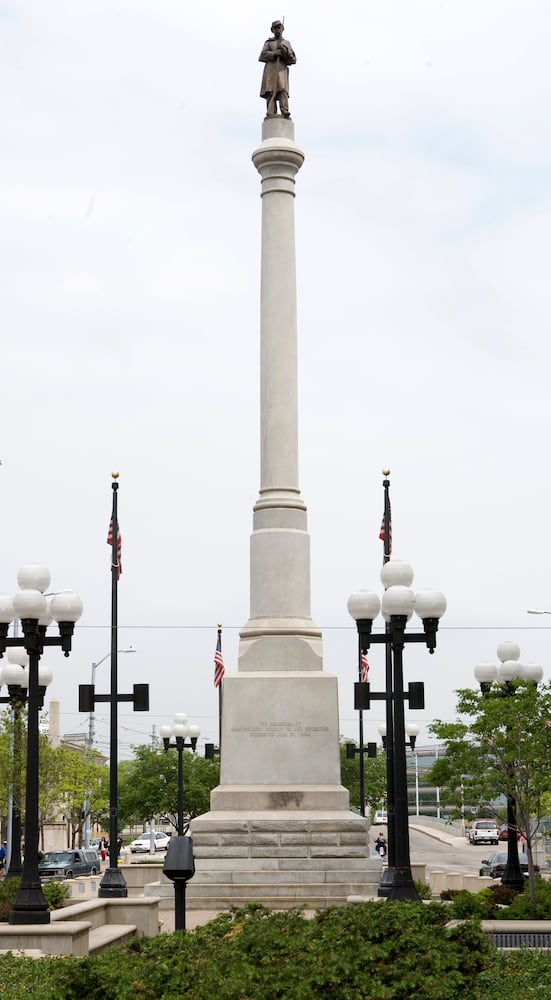 George Washington Fair statue