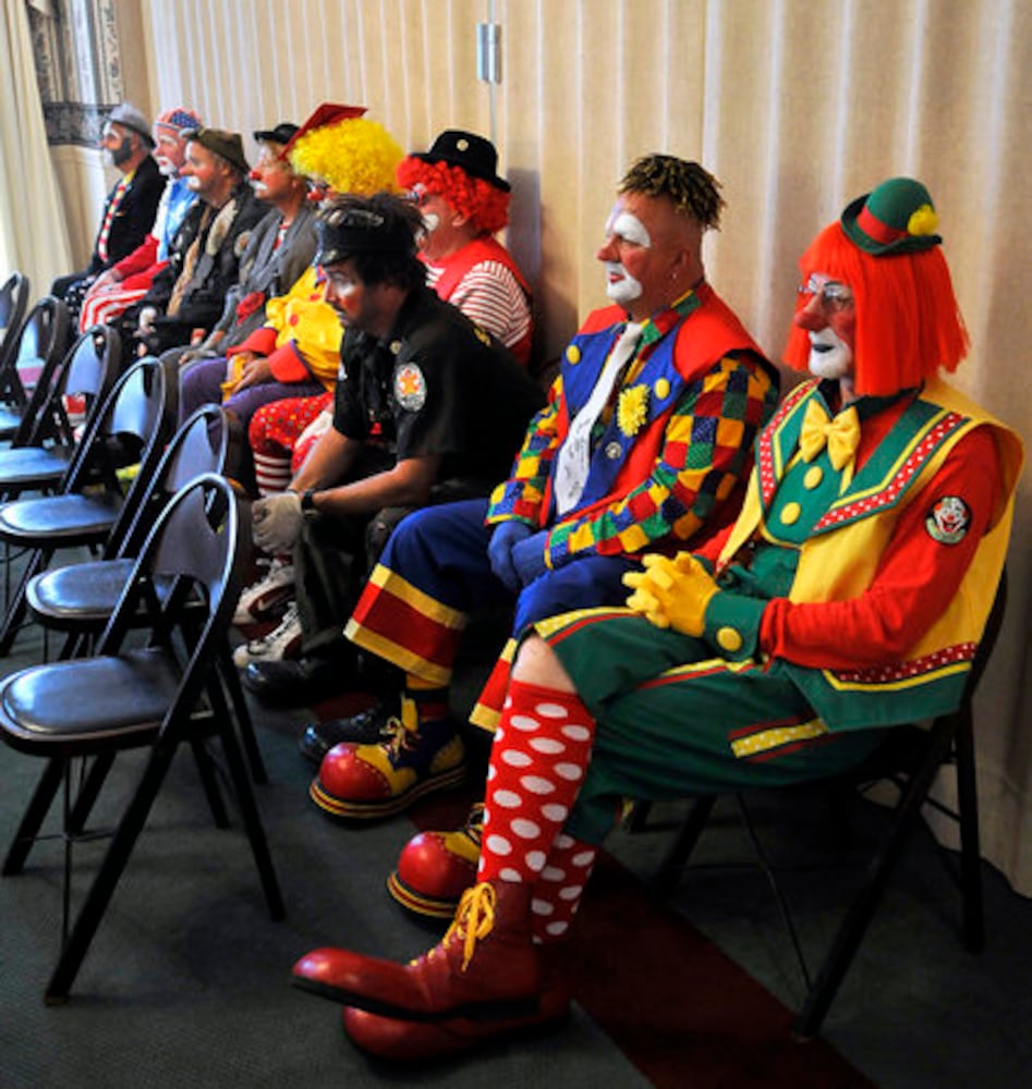 Clowns honor fallen friend