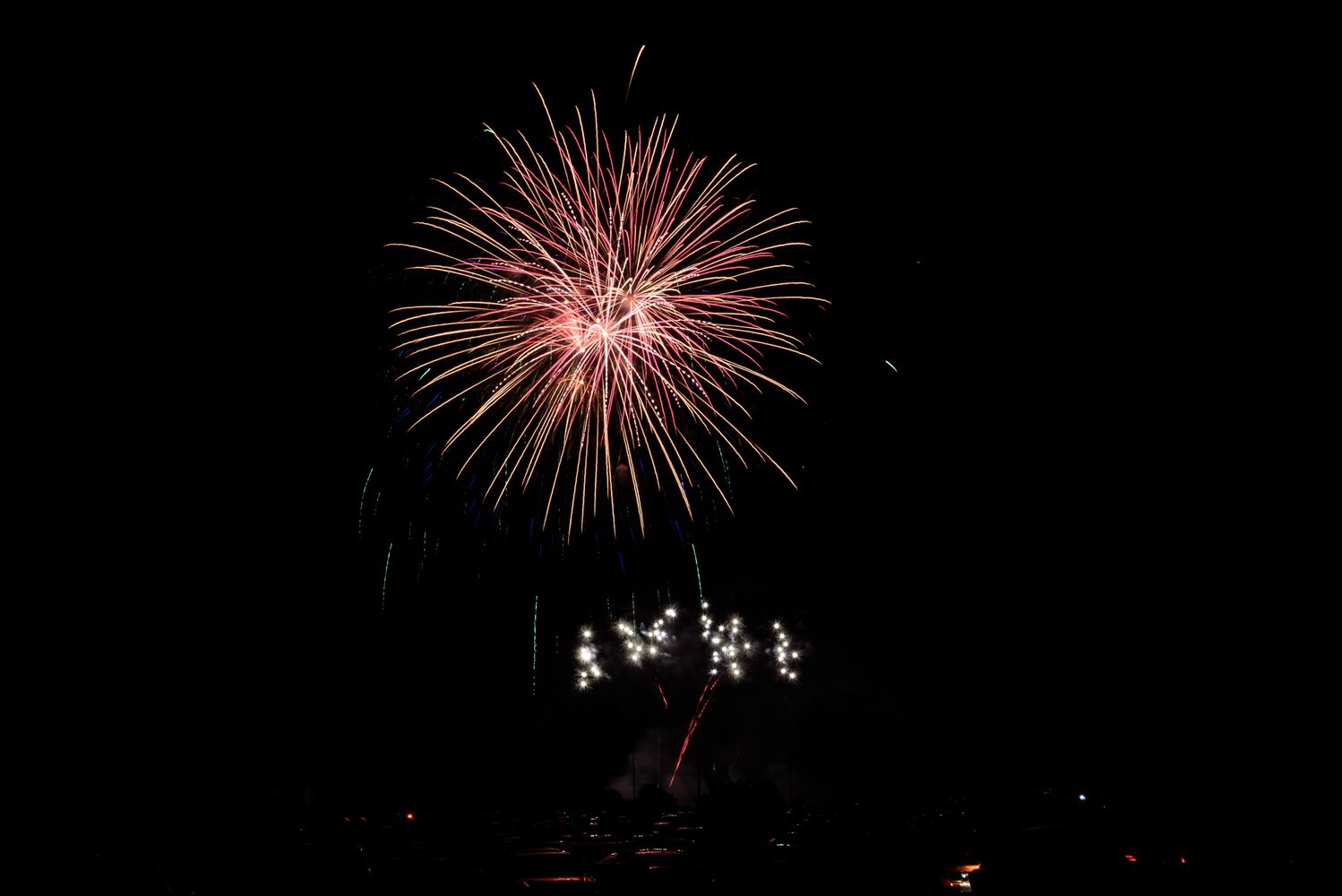 PHOTOS: Gorgeous fireworks light up the sky in Beavercreek