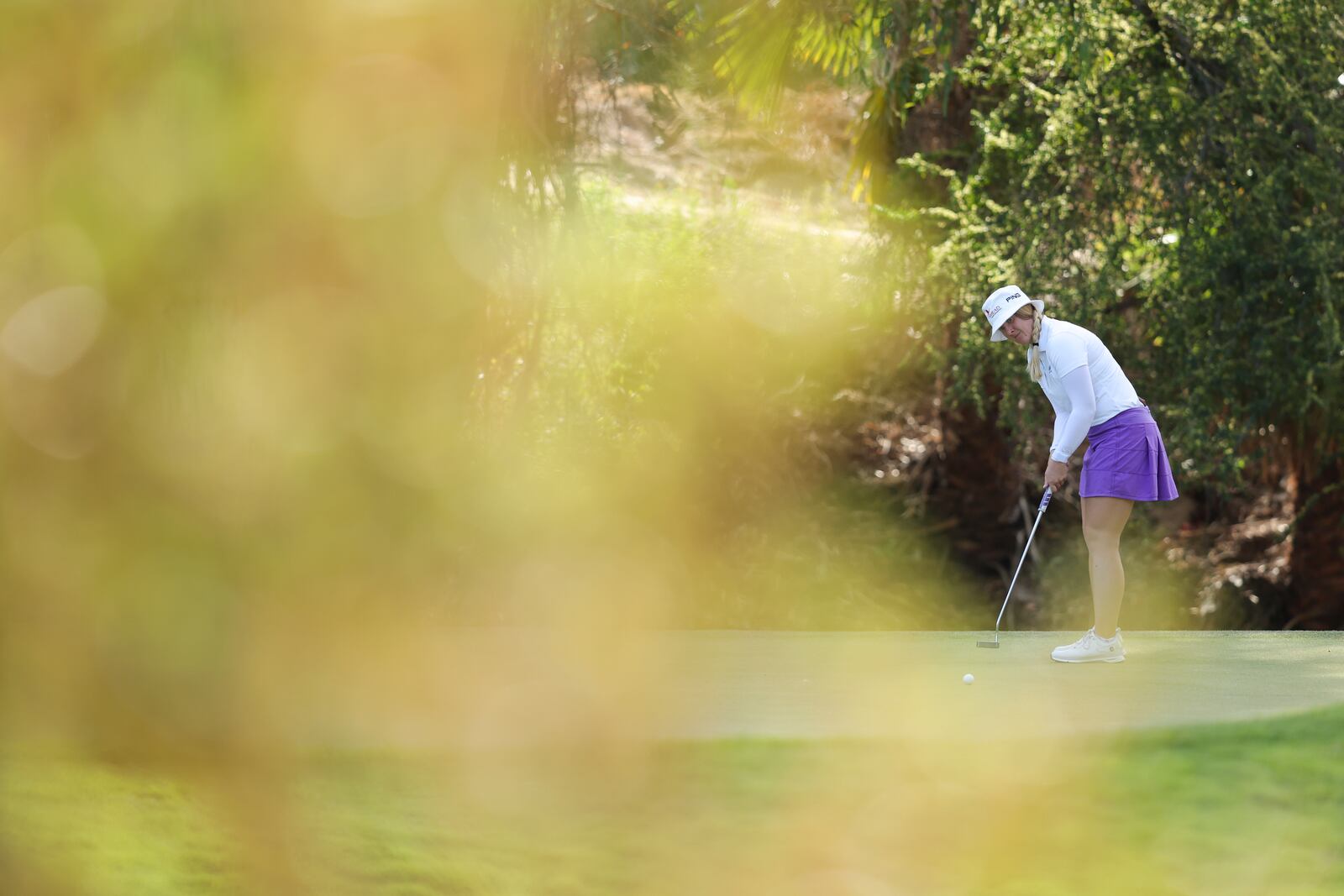 Ingrid Lindblad putts on the fourteenth green during the final round of the LPGA's JM Eagle LA Championship golf tournament at El Caballero Country Club Sunday, April 20, 2025, in Los Angeles. (AP Photo/Jessie Alcheh)