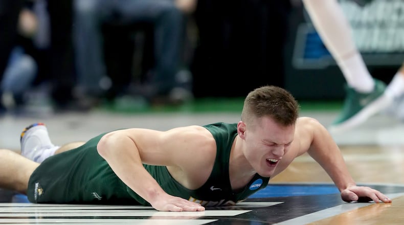 DALLAS, TX - MARCH 15: Grant Benzinger #13 of the Wright State Raiders reacts in the second half against the Tennessee Volunteers in the first round of the 2018 NCAA Men’s Basketball Tournament at American Airlines Center on March 15, 2018 in Dallas, Texas. (Photo by Tom Pennington/Getty Images)
