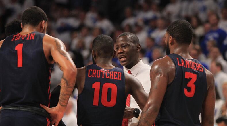 Daytonâs Anthony Grant talks to the team during a timeout against Saint Louis on Friday, Jan. 17, 2020, at Chaifetz Arena in St. Louis, Mo. David Jablonski/Staff