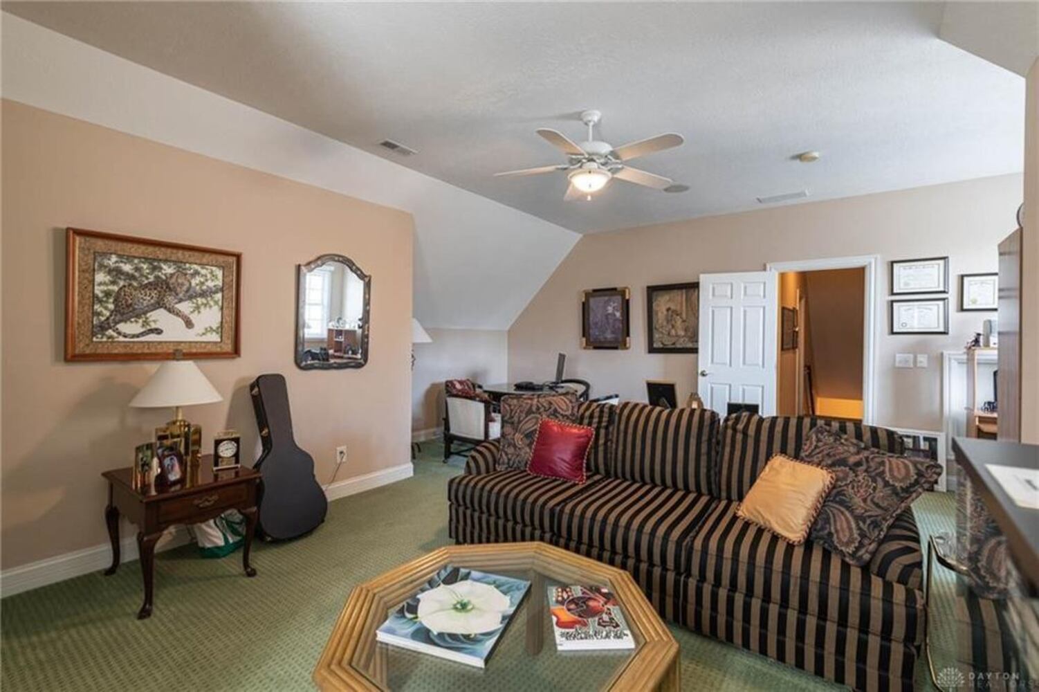 PHOTOS: Features HomesPlus home on Yankee Trace golf course