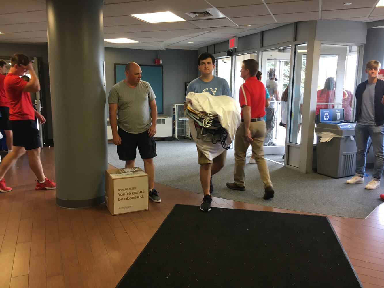 PHOTOS: More than 2K freshmen arrive at UD