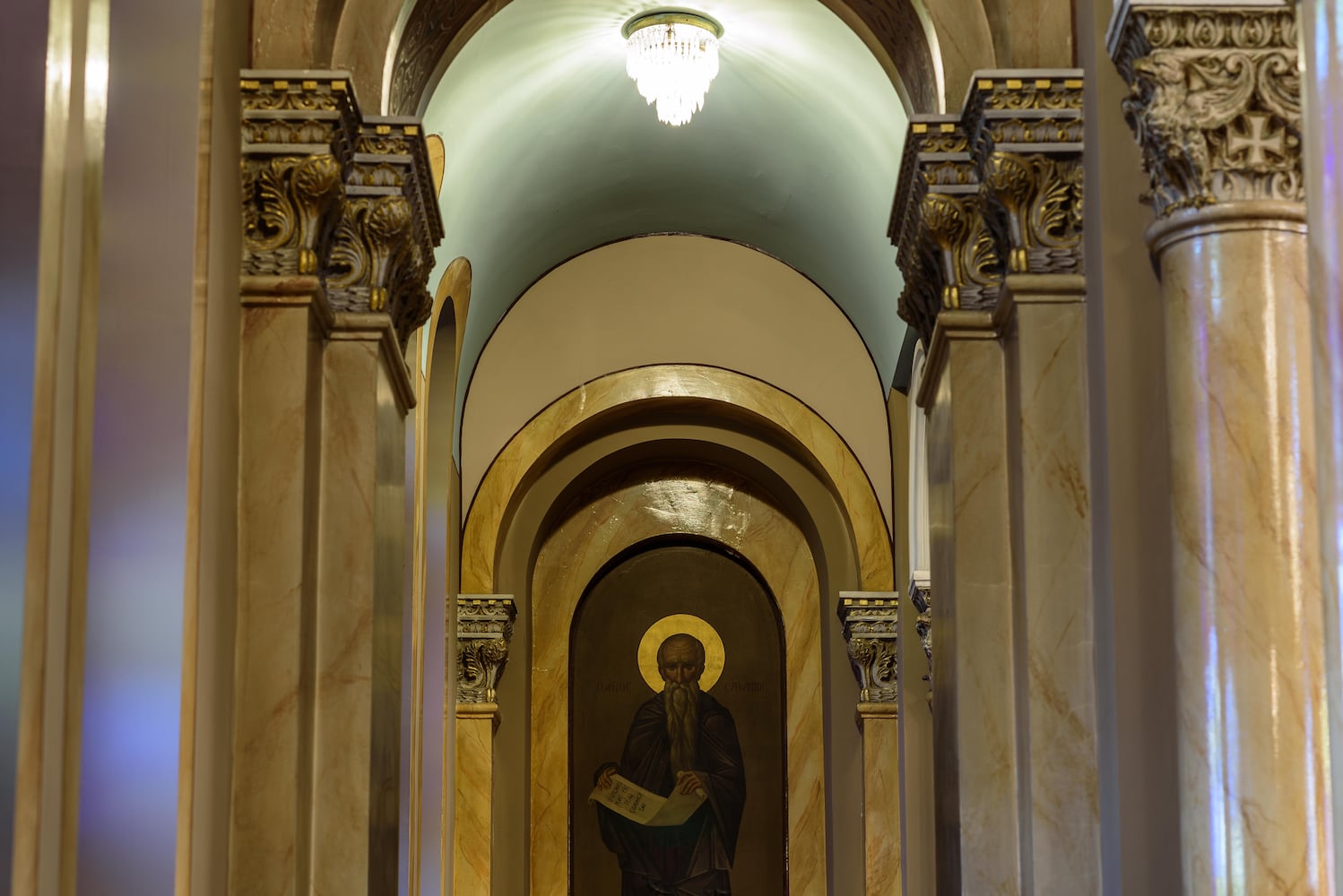 PHOTOS: The exquisite Annunciation Greek Orthodox Church decorated for Christmas