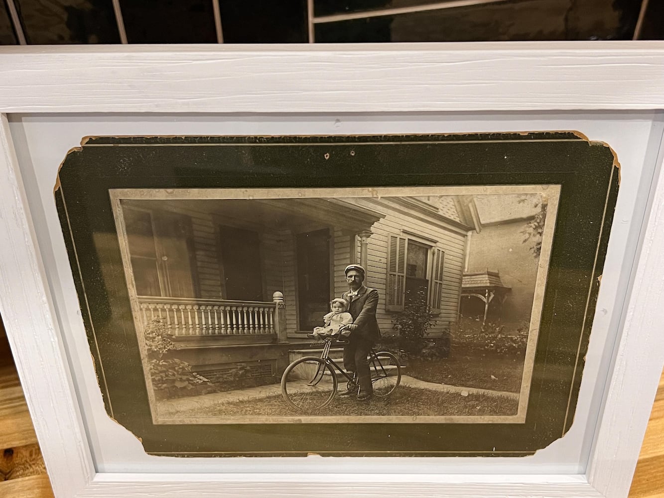 PHOTOS: 2025 McPherson Town Holiday Home Tour