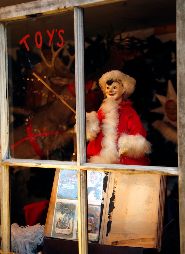 Clifton Mill Santa Collection