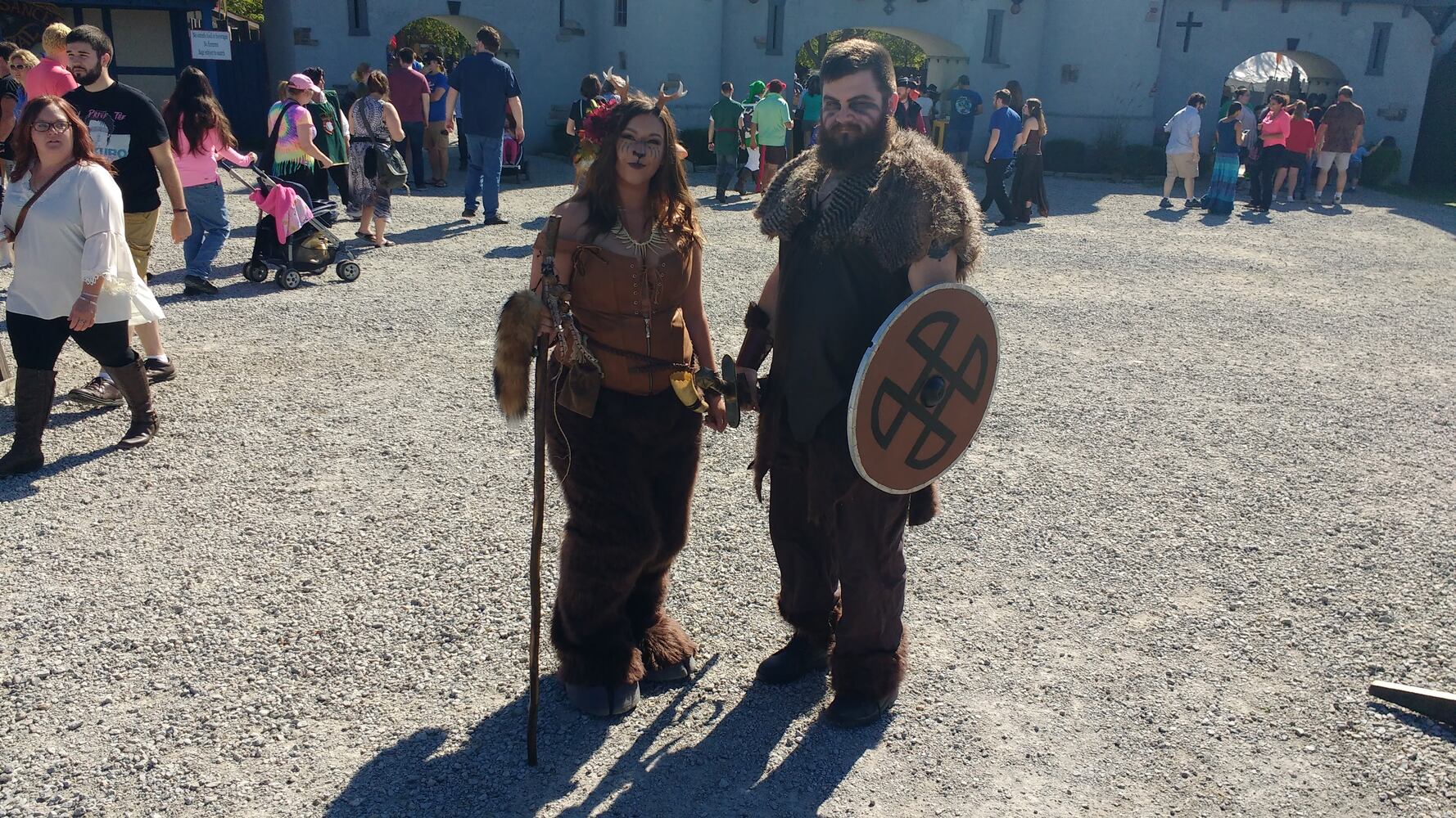 PHOTOS: Check out these AMAZING costumes from Ohio Ren Fest’s fantasy weekend
