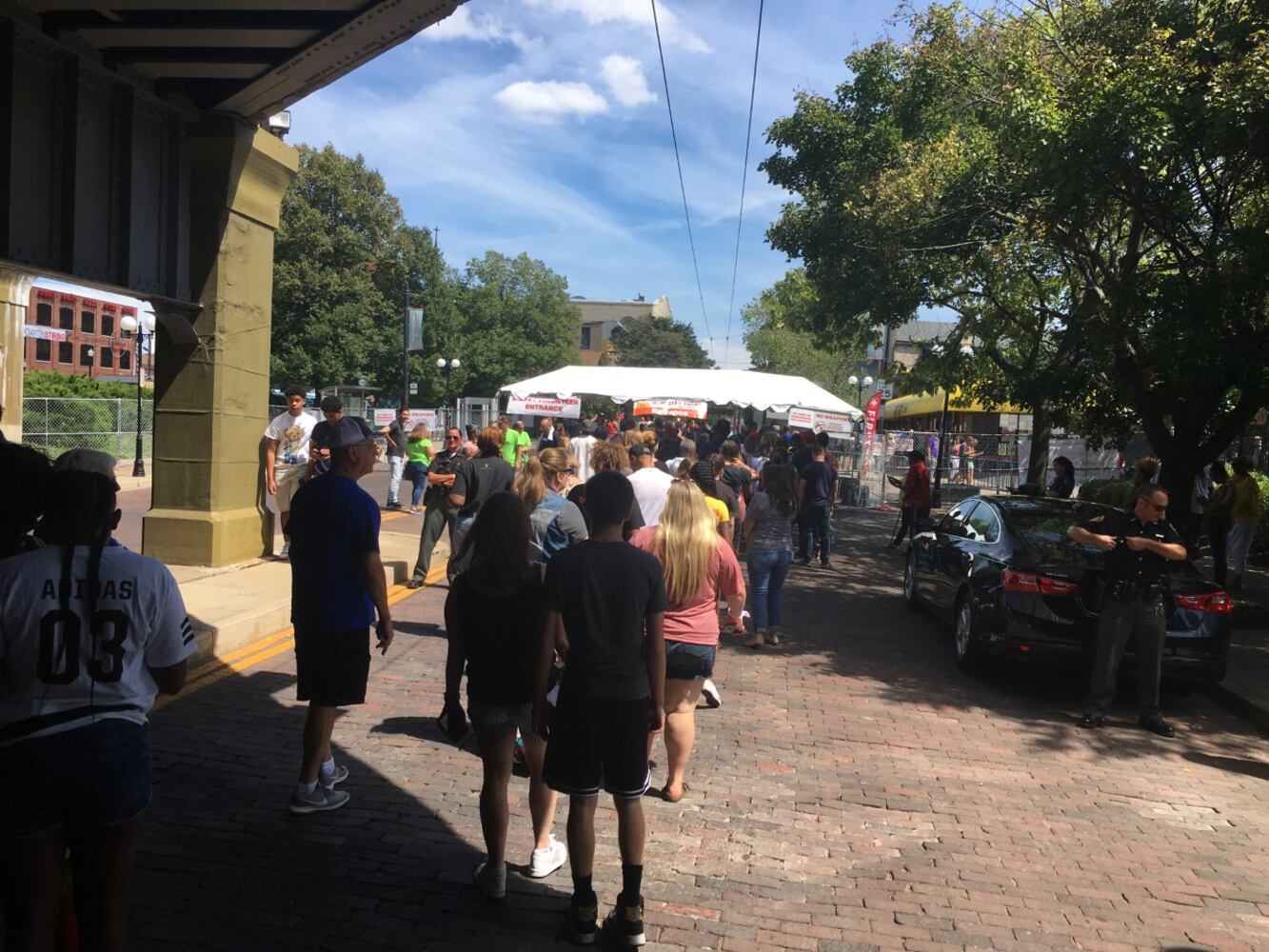 PHOTOS: Gem City Shine in the Oregon District is about to get under way