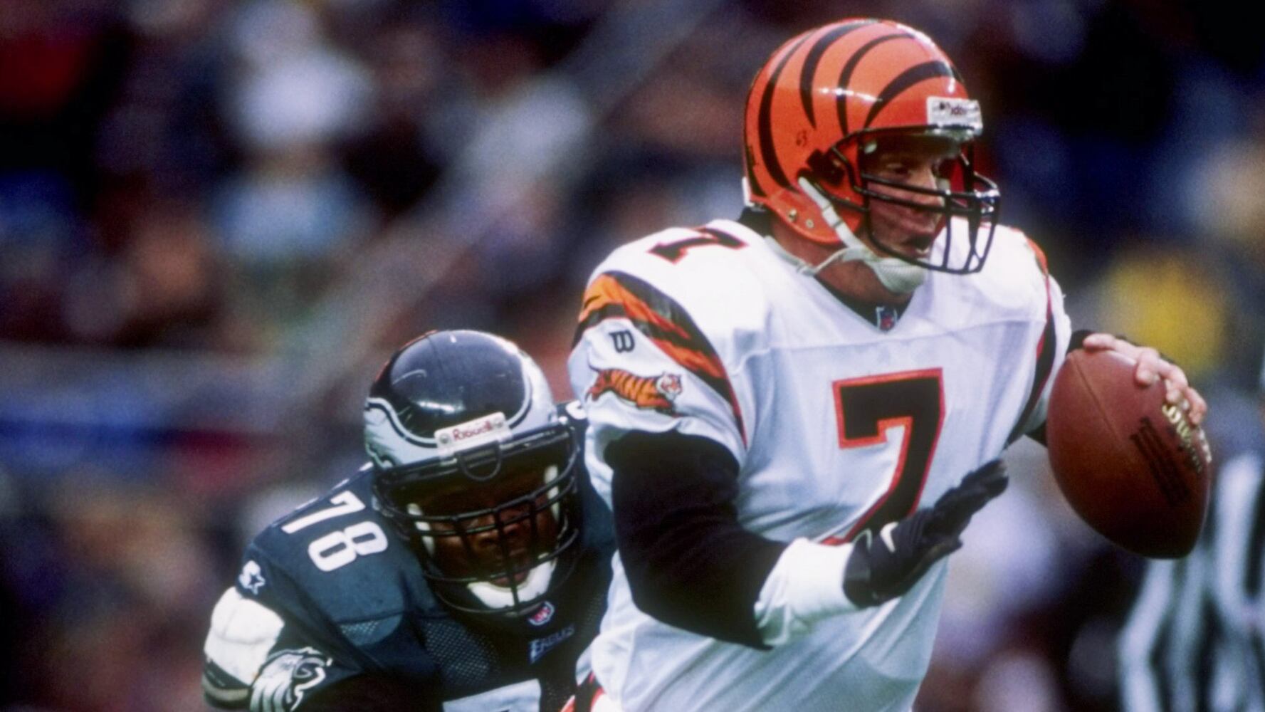 lefthandedqbs