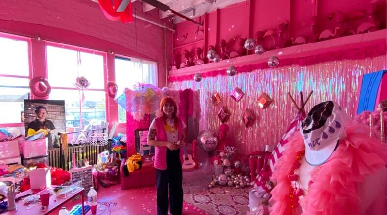 Yellow Cab Tavern will host HEARTSIQ - A Queer Art and Dance Party on Nov. 11. CONTRIBUTED