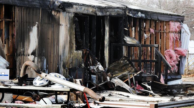 Fire crews from multiple departments responded to a fire late Thursday night, Jan. 26, 2023, that destroyed a mobile home and its contents on Travelo Drive in Riverside. MARSHALL GORBY\STAFF