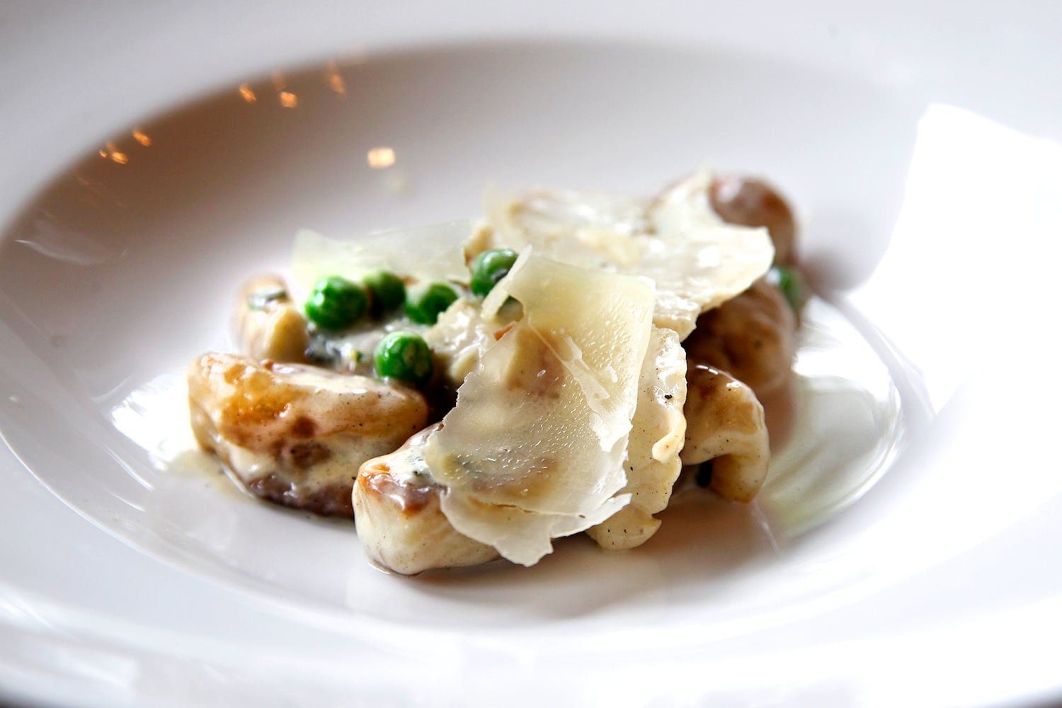PHOTOS: Sneak peek inside Cooper’s Hawk Winery & Restaurant